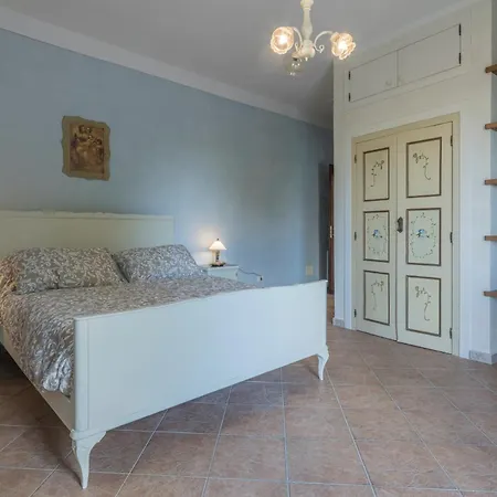 Casa Renato With Pool, Monforte dʼAlba