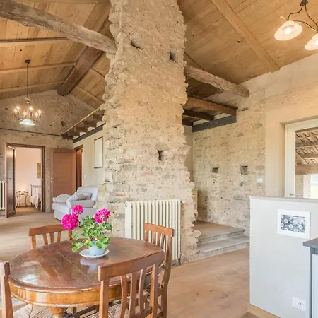 Appartamento Casa Renato With Pool, Monforte dʼAlba