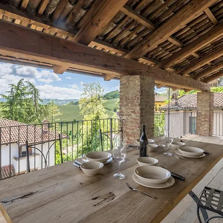 Apartment Casa Renato With Pool,