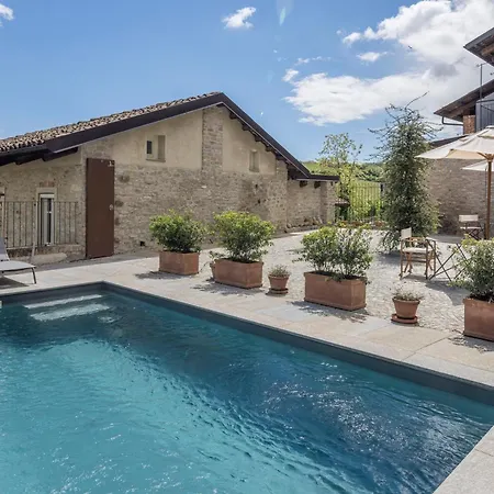 Apartment Casa Renato With Pool, *