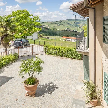 Casa Renato With Pool, Apartment